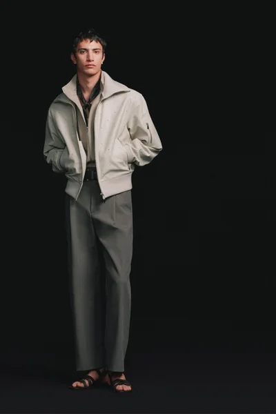 Look 33